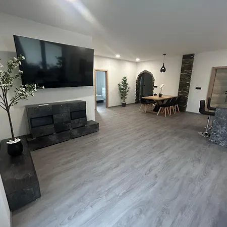 Апартаменты Ema